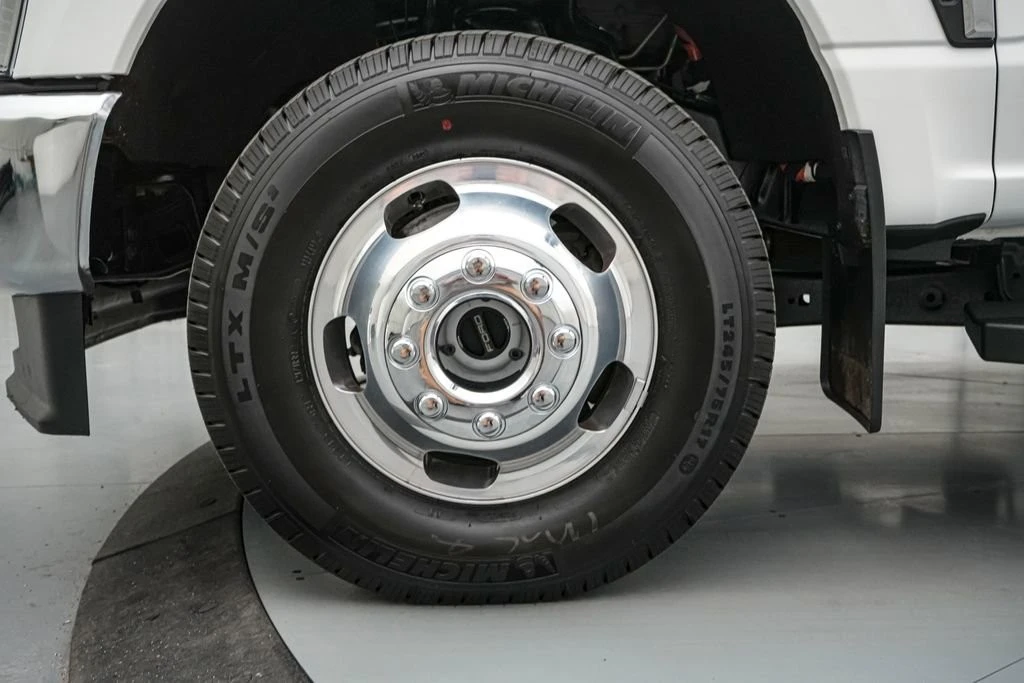 2026 Ford Super Duty 5th Gen - Image 12 of 21
