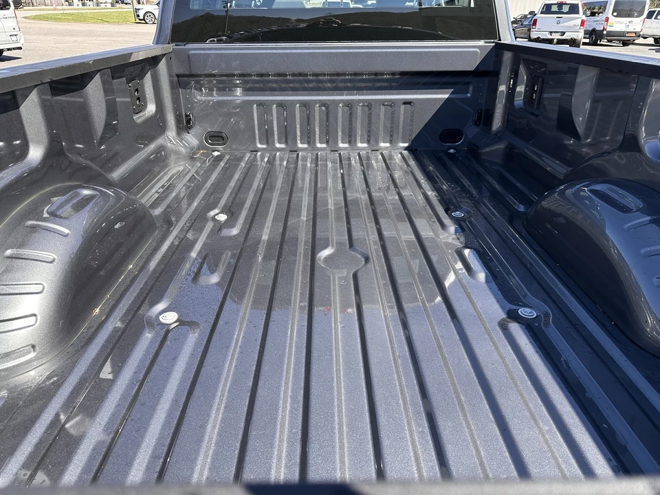 2026 Ford Super Duty 5th Gen - Image 9 of 21