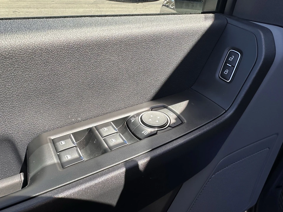 2026 Ford Super Duty 5th Gen - Image 18 of 21