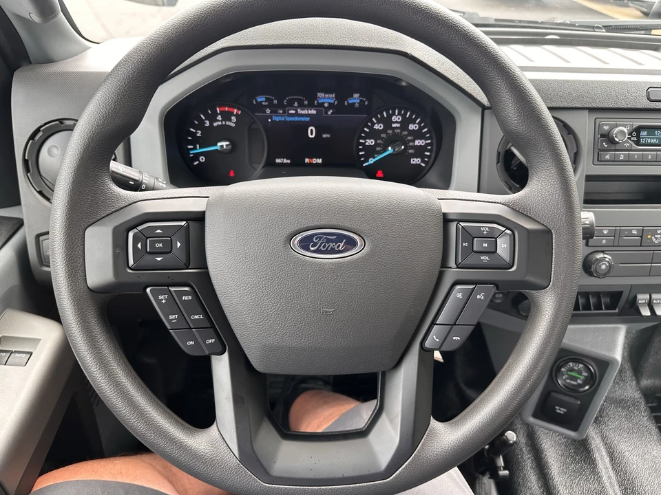 2026 Ford Super Duty 5th Gen - Image 18 of 21