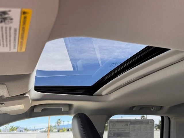 2026 Ford Maverick - Image 19 of 21