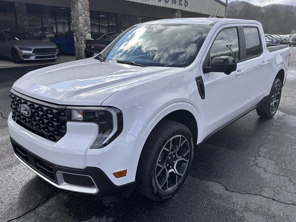 2026 Ford Maverick - Image 2 of 21