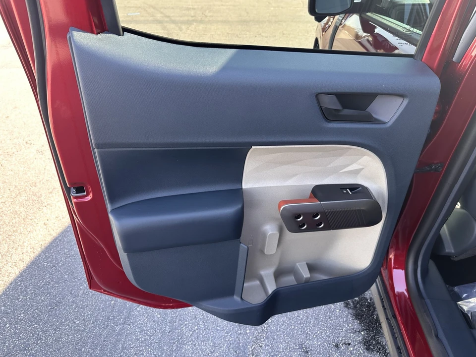 2026 Ford Maverick - Image 12 of 31