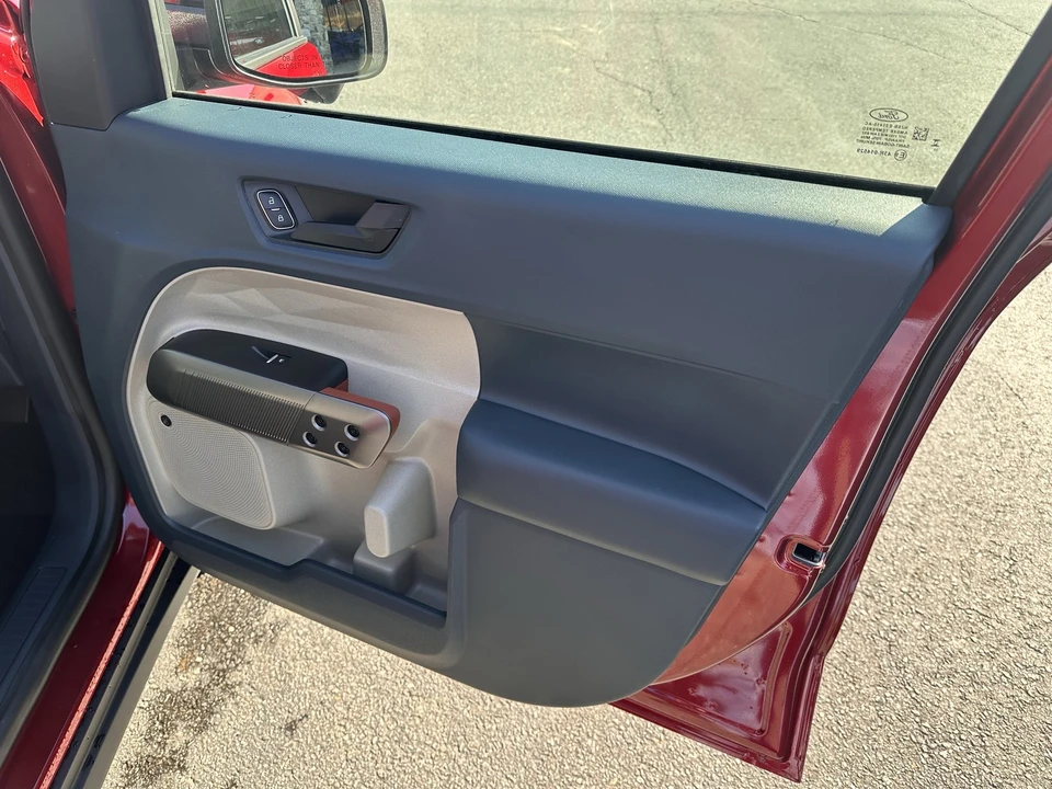 2026 Ford Maverick - Image 14 of 31