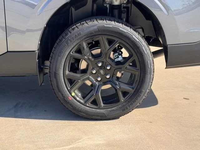 2026 Ford Maverick - Image 14 of 21