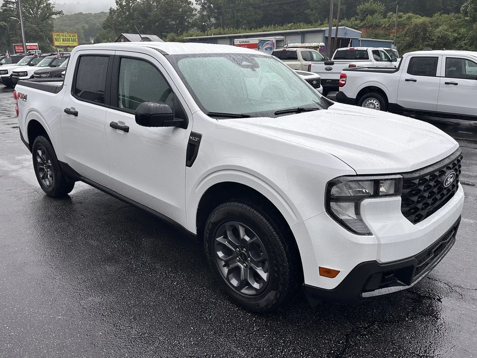 2026 Ford Maverick - Image 5 of 29