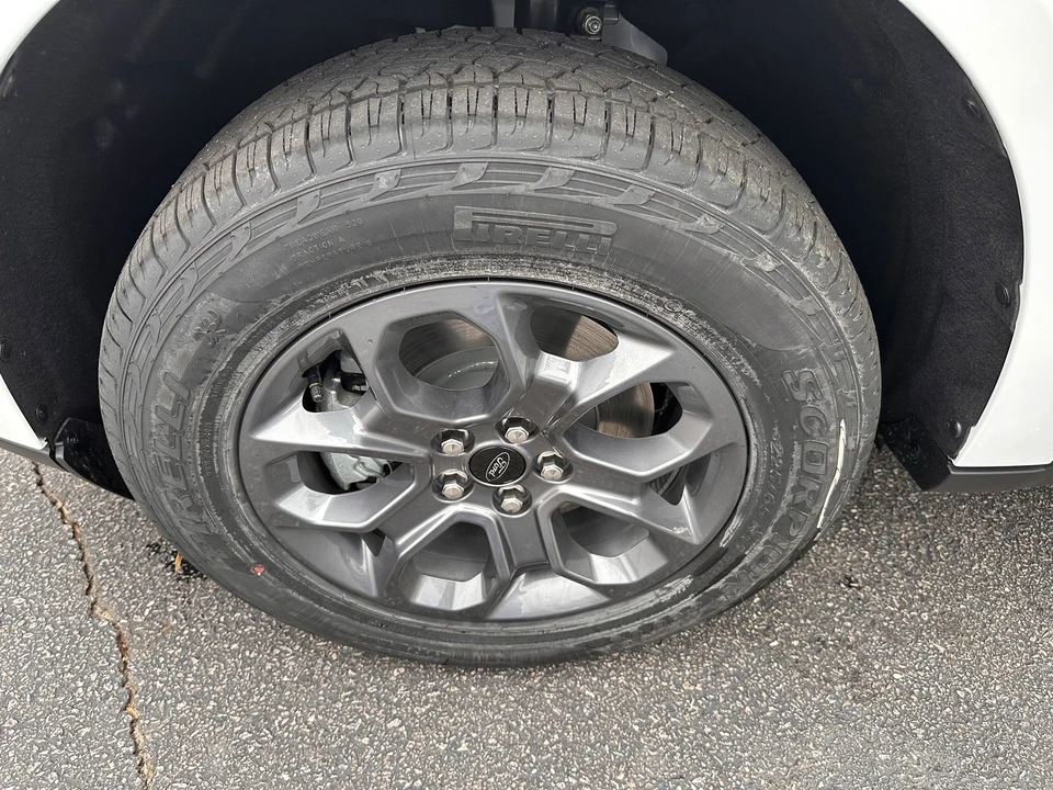 2026 Ford Maverick - Image 28 of 29