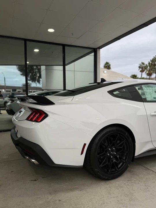 2026 Ford S650 Mustang - Image 4 of 10