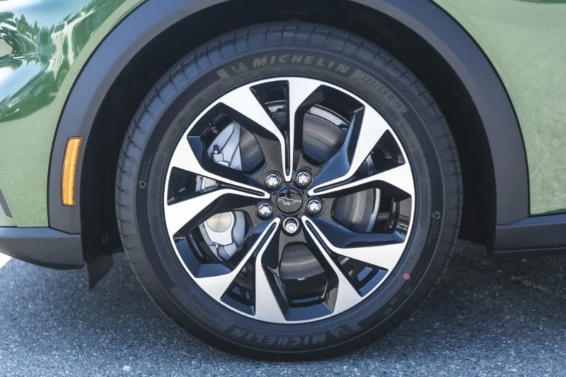 2026 Ford Mustang Mach-E - Image 5 of 20