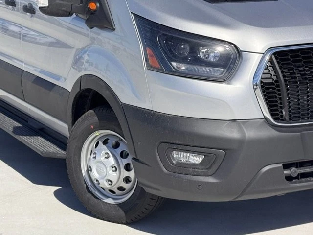 2026 Ford Transit - Image 4 of 21