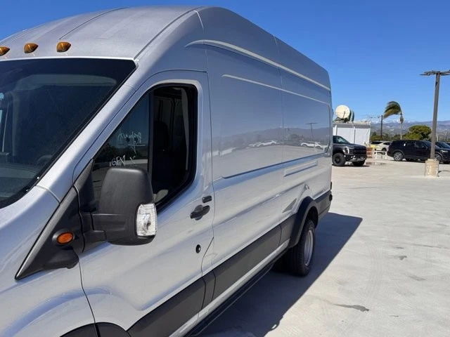 2026 Ford Transit - Image 9 of 21