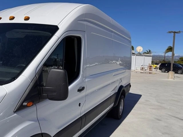 2026 Ford Transit - Image 9 of 21