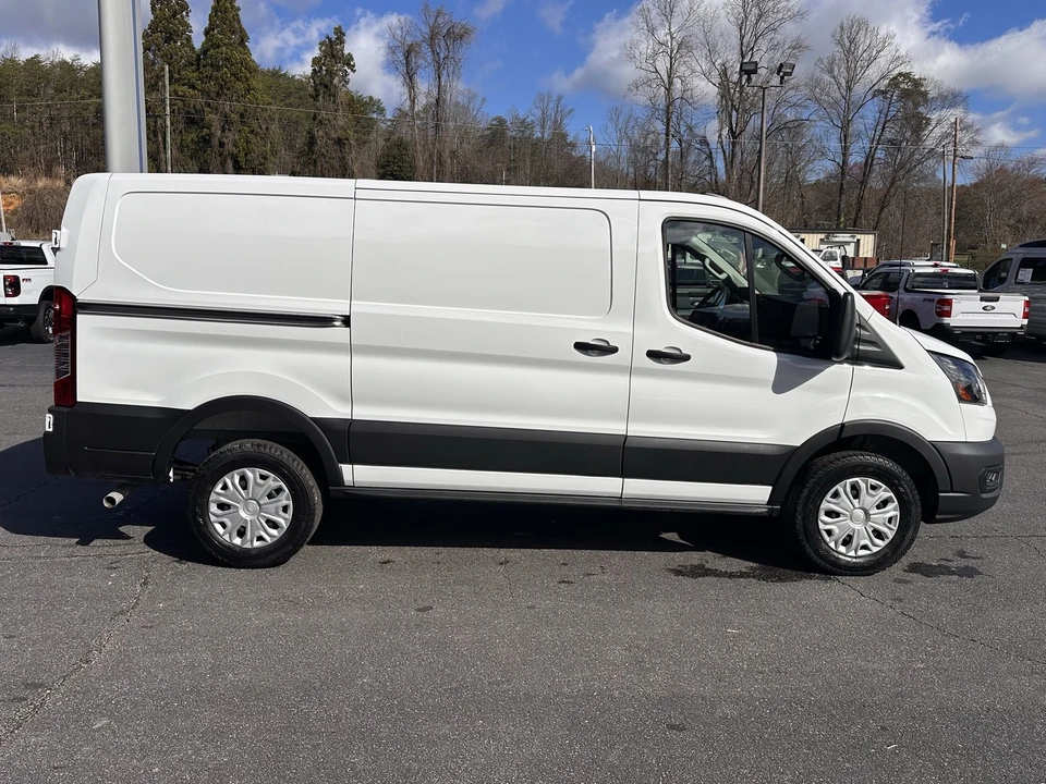 2026 Ford Transit - Image 5 of 21