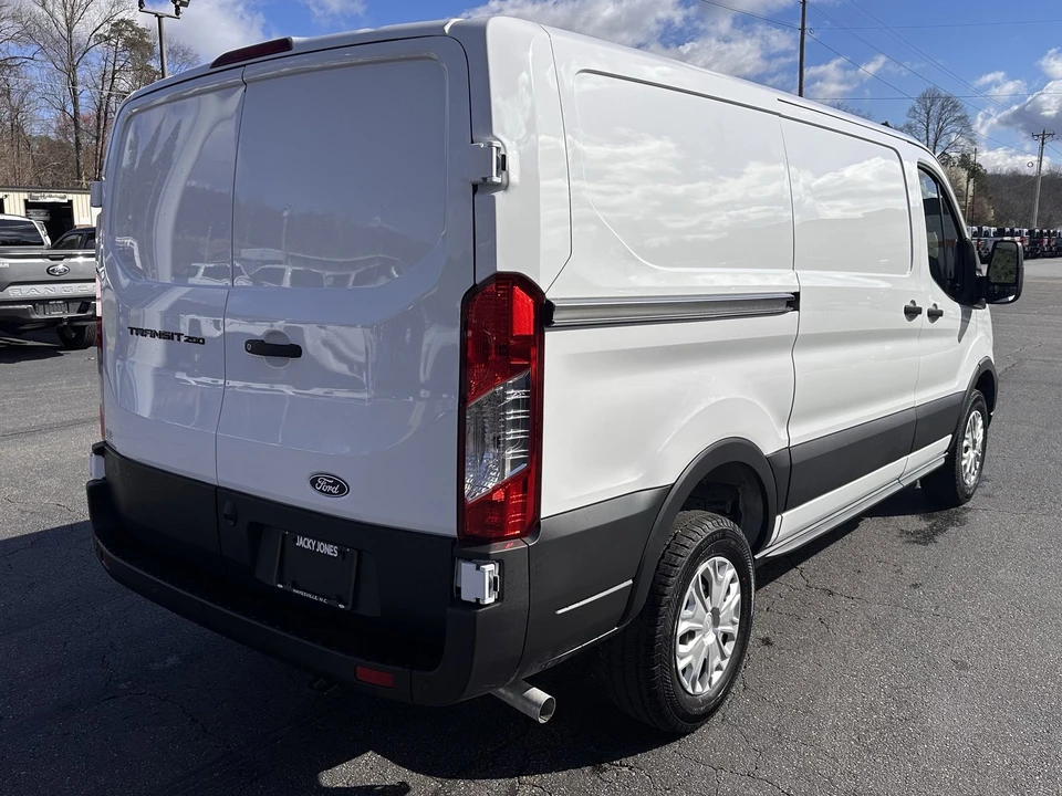 2026 Ford Transit - Image 6 of 25