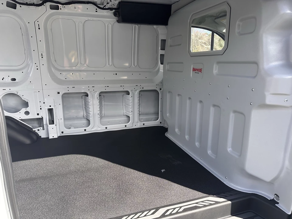 2026 Ford Transit - Image 13 of 25