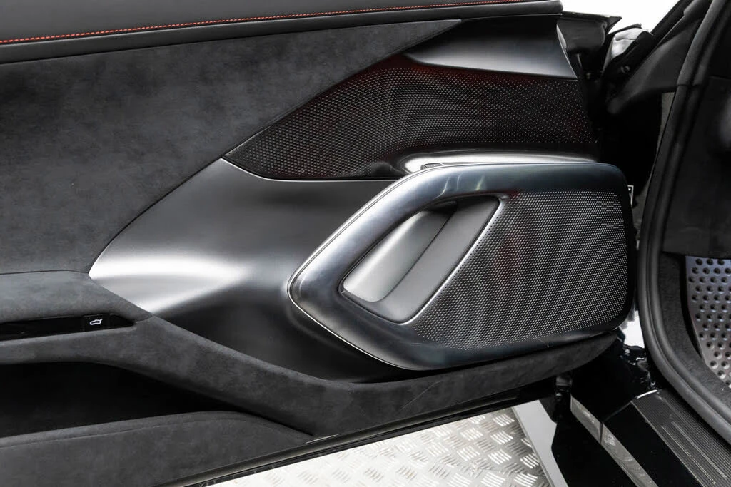 2026 Ferrari 12Cilindri - Image 14 of 31