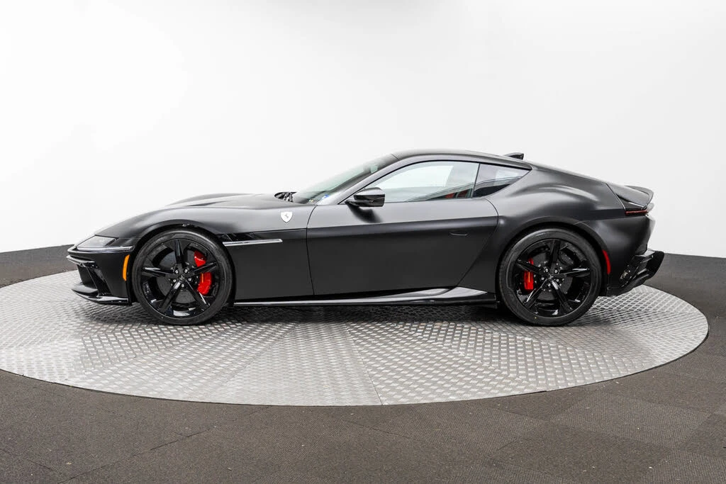 2026 Ferrari 12Cilindri - Image 2 of 31