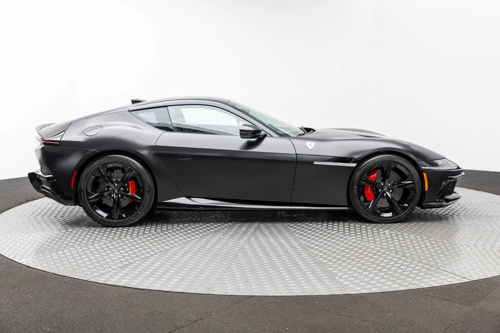 2026 Ferrari 12Cilindri - Image 9 of 31