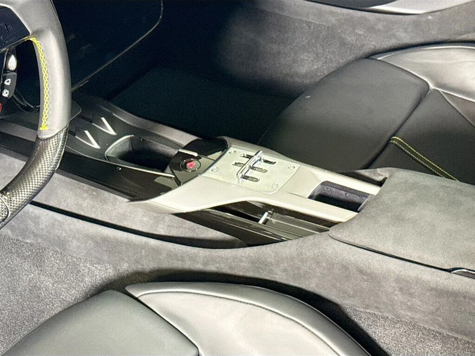 2026 Ferrari 12Cilindri - Image 15 of 26