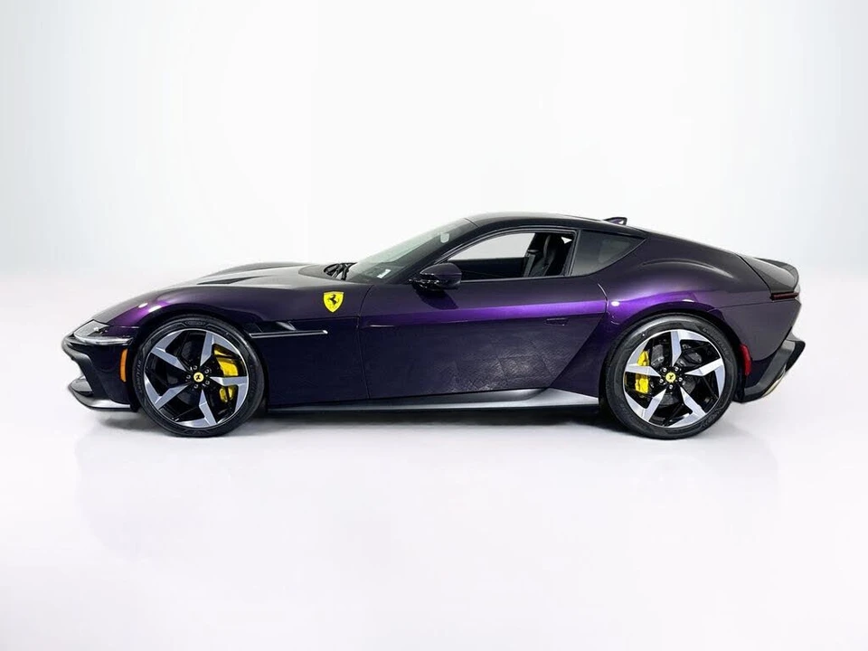 2026 Ferrari 12Cilindri - Image 7 of 26