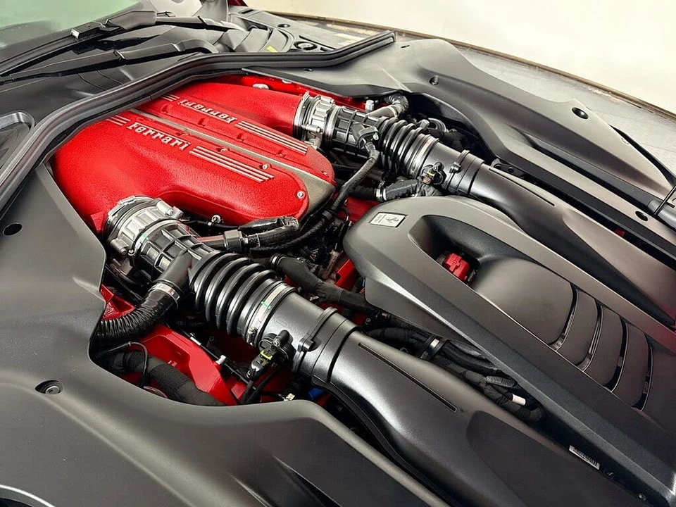 2026 Ferrari 12Cilindri - Image 5 of 31