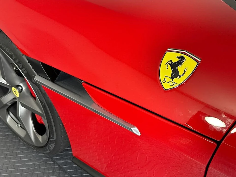 2026 Ferrari 12Cilindri - Image 25 of 31