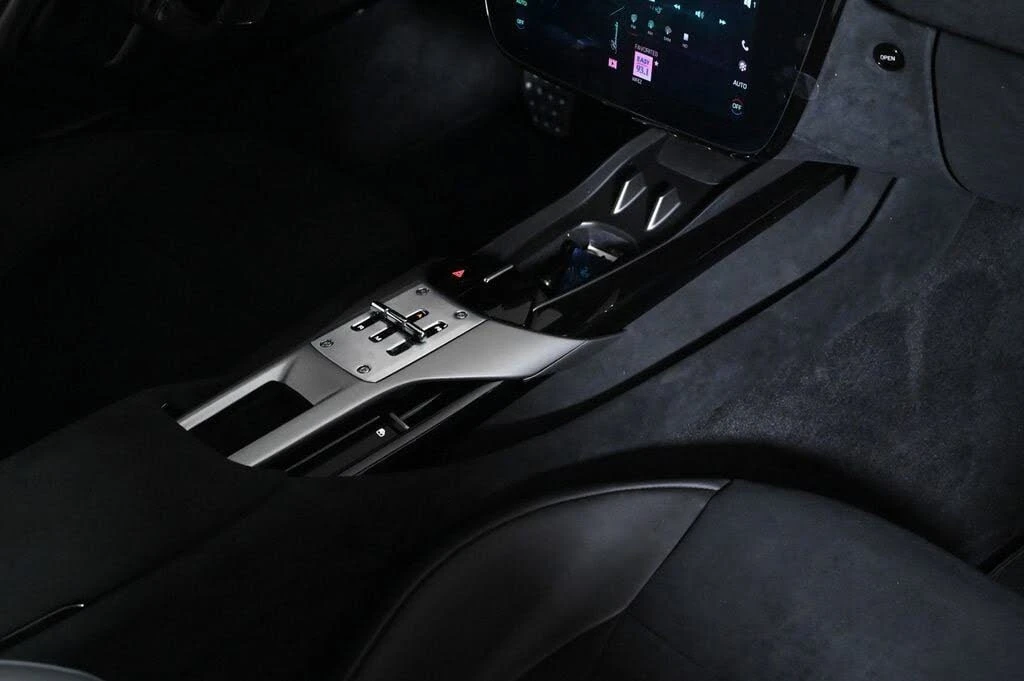 2026 Ferrari 12Cilindri - Image 20 of 31