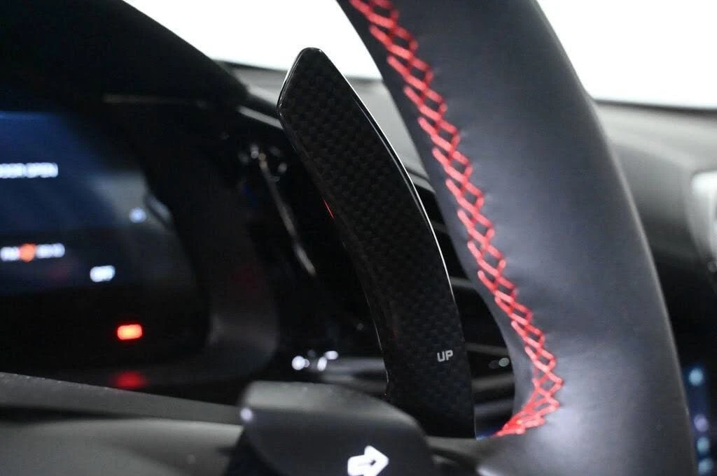 2026 Ferrari 12Cilindri - Image 24 of 31