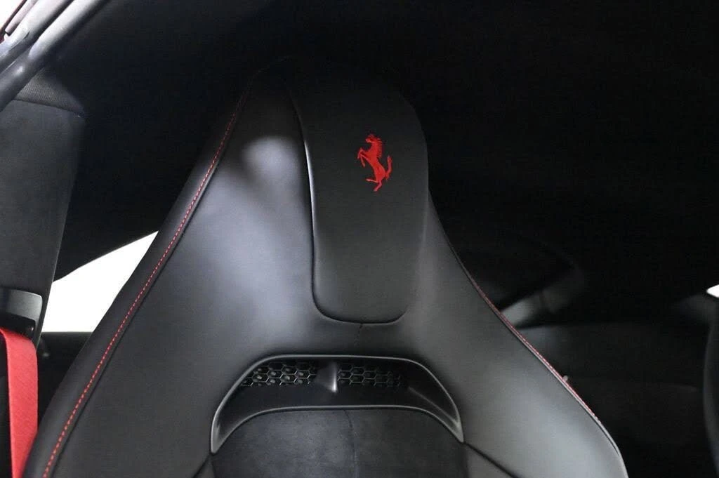2026 Ferrari 12Cilindri - Image 21 of 31