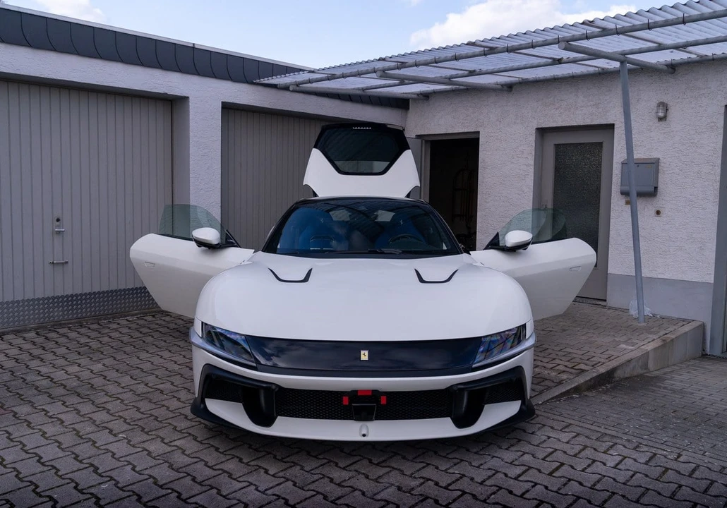 2026 Ferrari 12Cilindri - Image 10 of 31