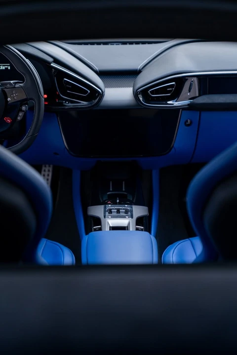 2026 Ferrari 12Cilindri - Image 19 of 31