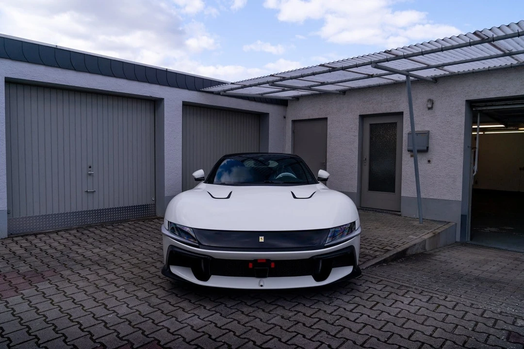2026 Ferrari 12Cilindri - Image 17 of 31