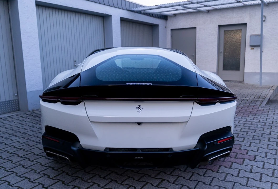 2026 Ferrari 12Cilindri - Image 14 of 31
