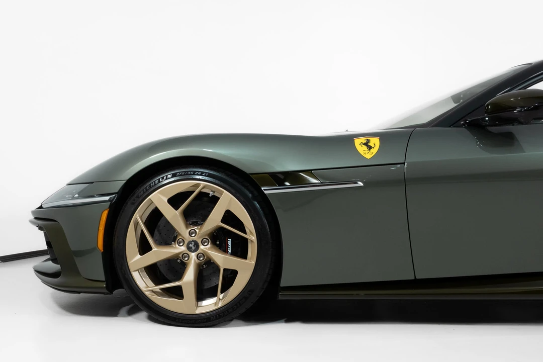 2026 Ferrari 12Cilindri Spider - Image 13 of 31
