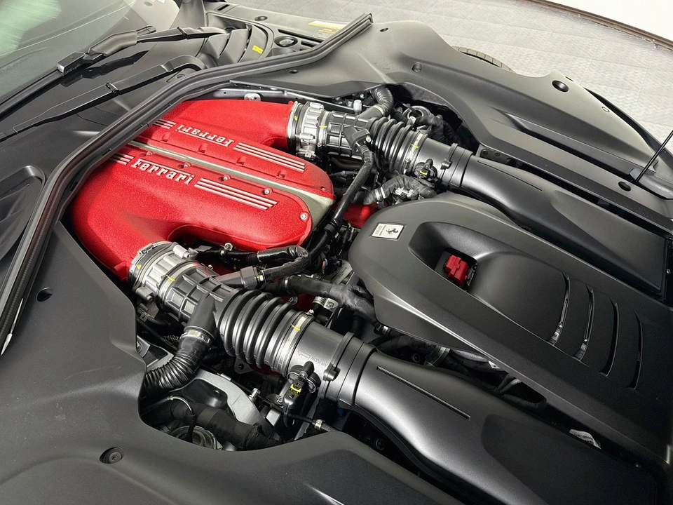 2026 Ferrari 12Cilindri - Image 5 of 30