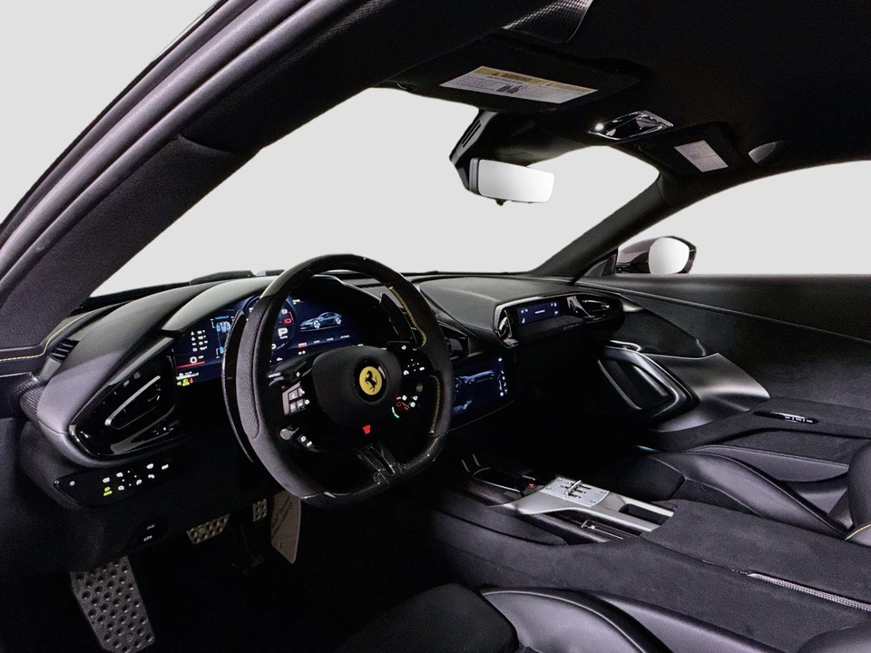 2026 Ferrari 12Cilindri - Image 3 of 30