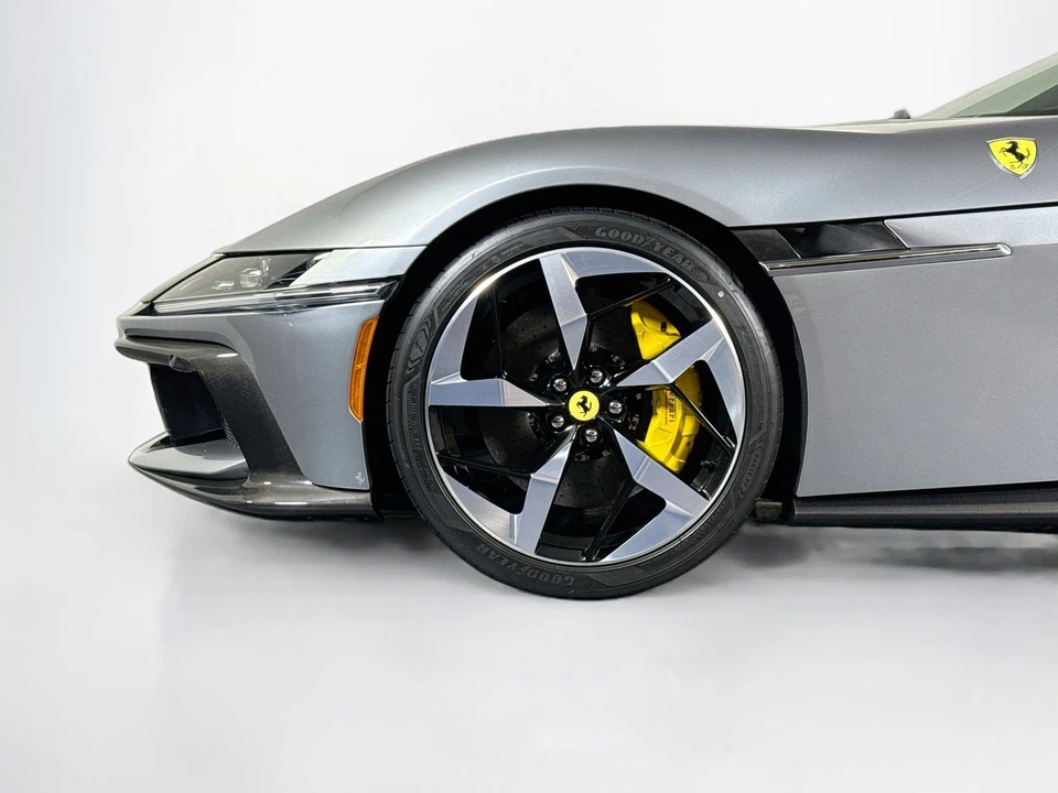 2026 Ferrari 12Cilindri - Image 29 of 30