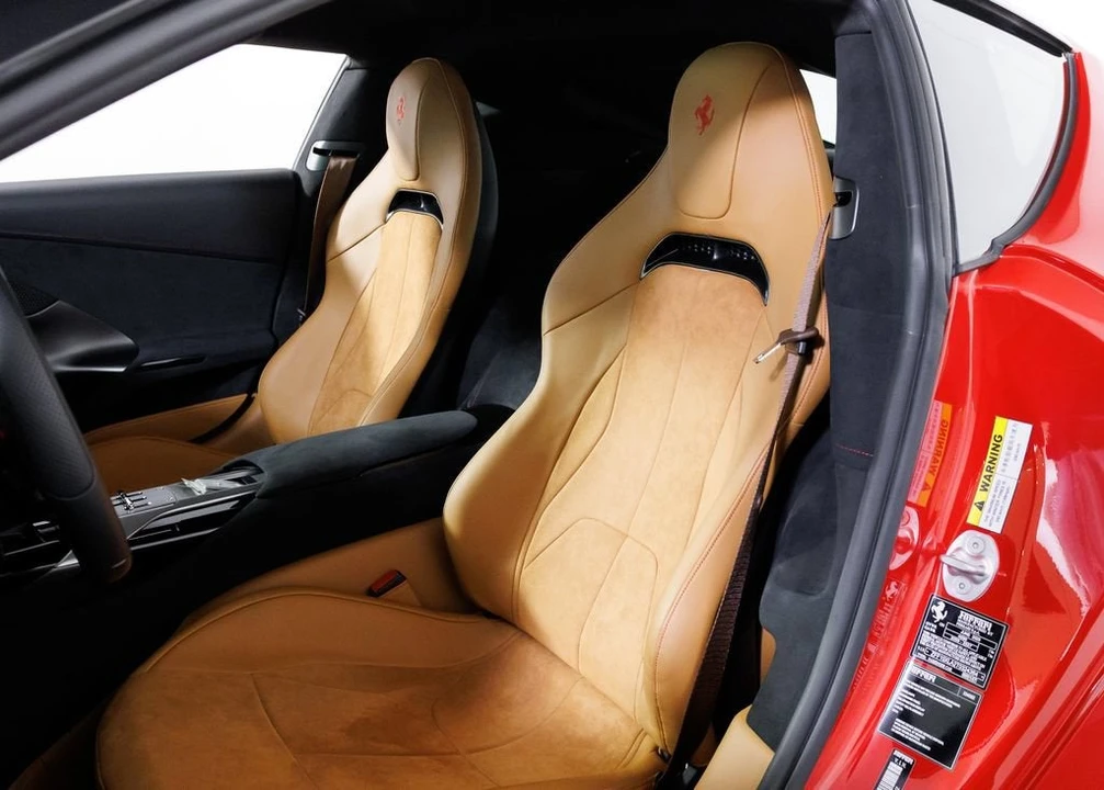 2026 Ferrari 12Cilindri - Image 17 of 31