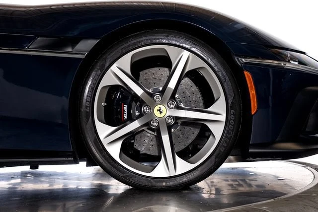 2026 Ferrari 12Cilindri - Image 22 of 31