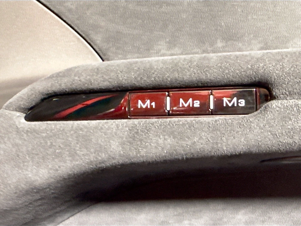 2026 Ferrari 12Cilindri - Image 22 of 31