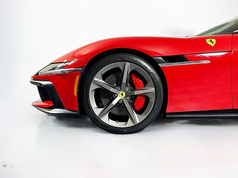 2026 Ferrari 12Cilindri - Image 31 of 31