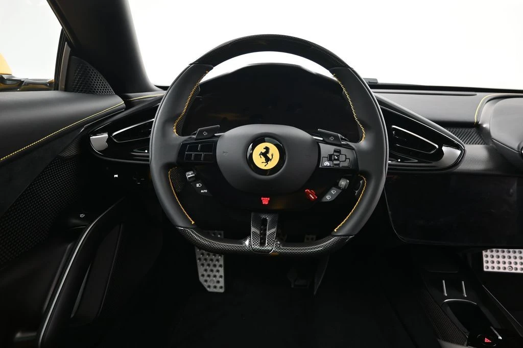 2026 Ferrari 12Cilindri - Image 10 of 31