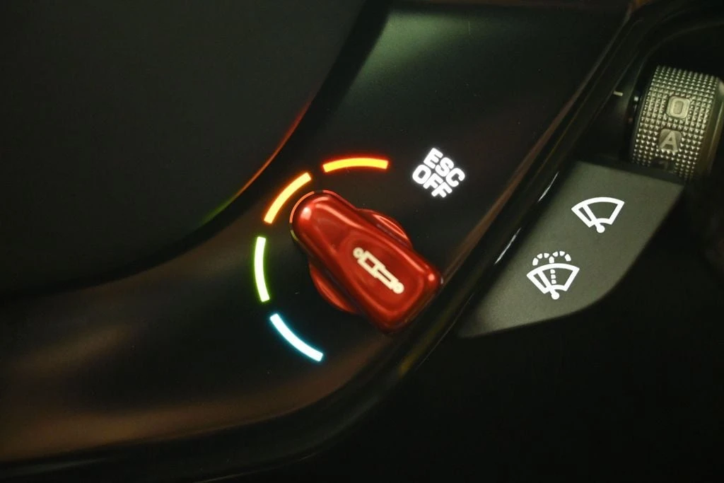 2026 Ferrari 12Cilindri - Image 27 of 31