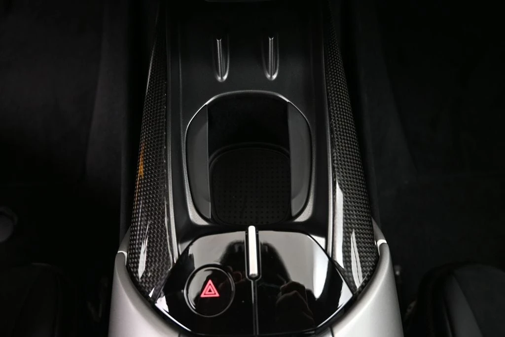 2026 Ferrari 12Cilindri - Image 18 of 31