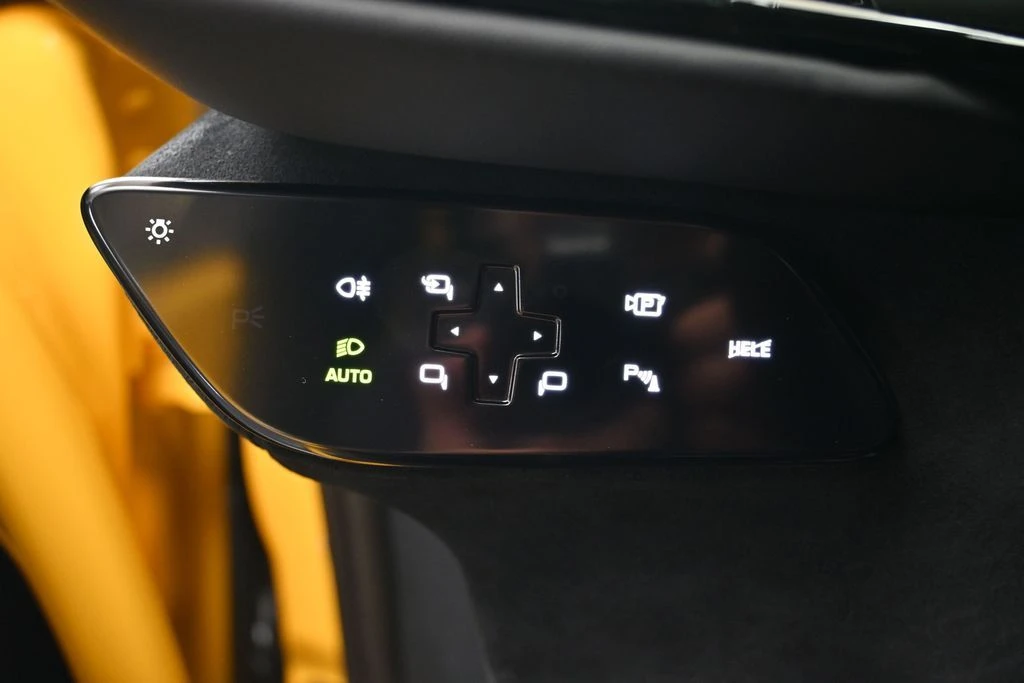 2026 Ferrari 12Cilindri - Image 28 of 31