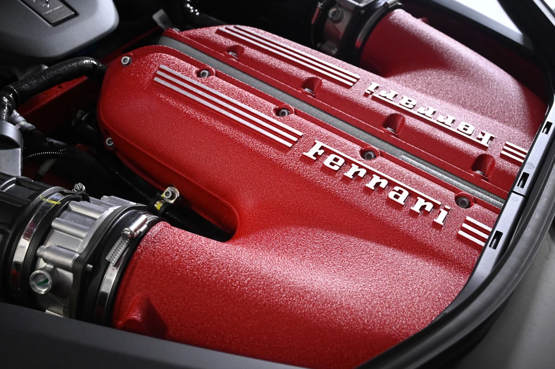 2026 Ferrari 12Cilindri - Image 28 of 31