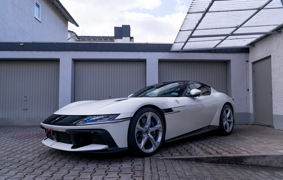 2025 Ferrari 12Cilindri - Image 12 of 31