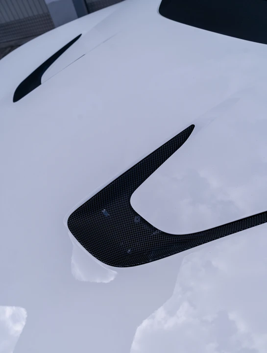 2025 Ferrari 12Cilindri - Image 18 of 31