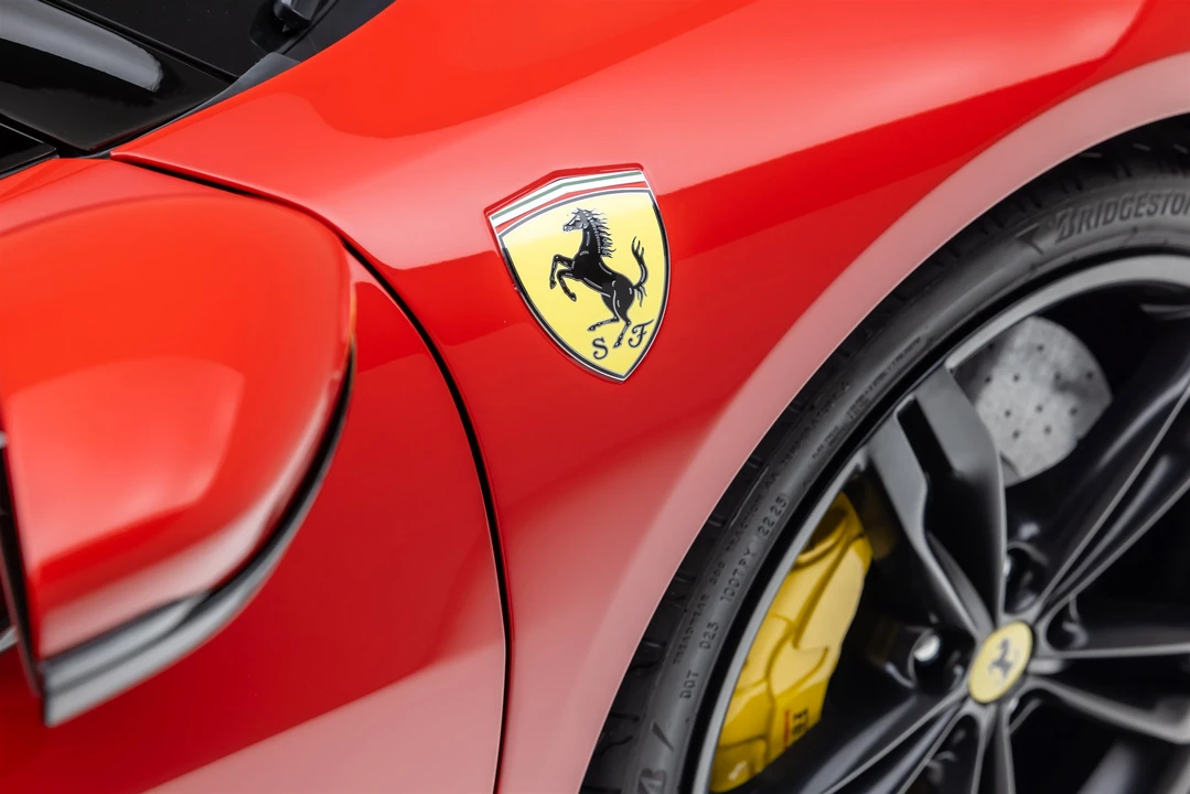 2026 Ferrari 296 GTS - Image 17 of 31