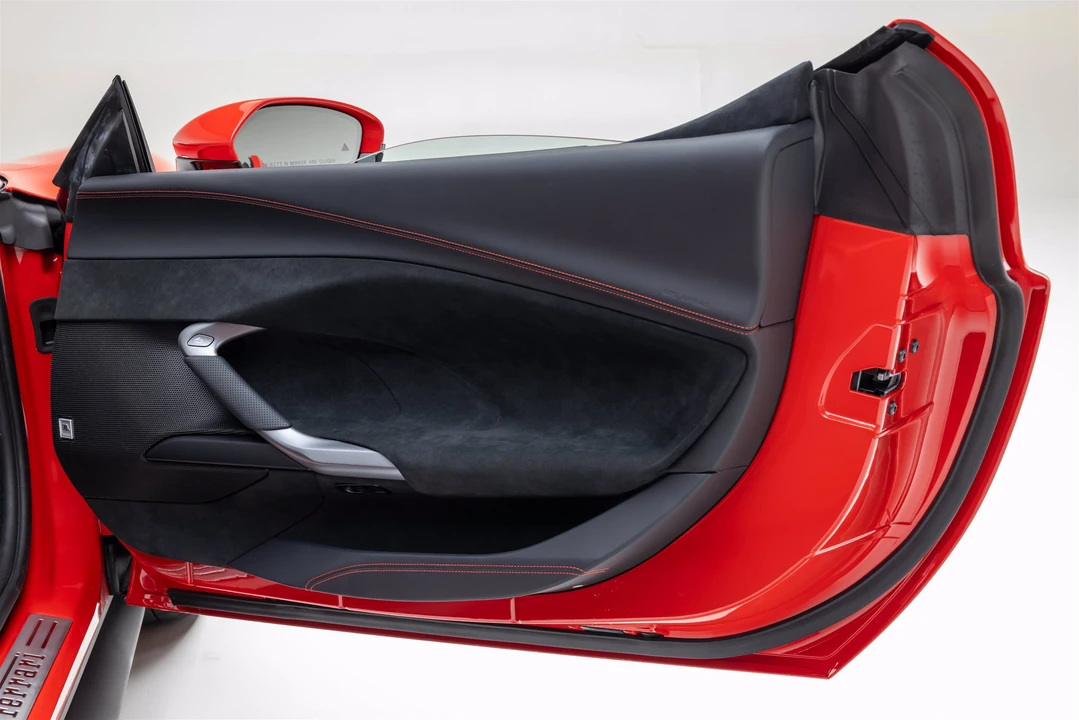 2026 Ferrari 296 GTS - Image 24 of 31
